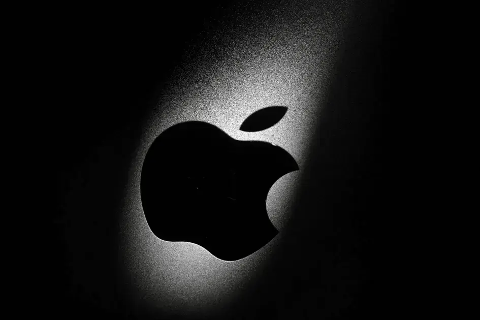 Apple apresenta resultados financeiros robustos no quarto trimestre de 2025