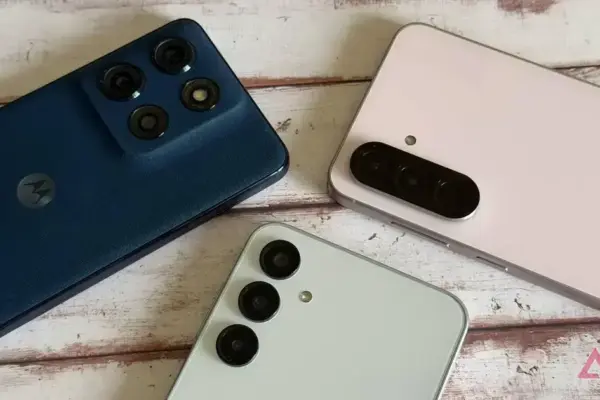 Como os smartphones de baixo custo se tornaram opções irresistíveis em 2025