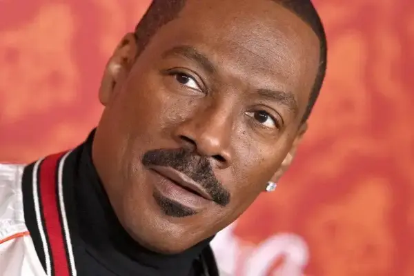 Eddie Murphy reflete sobre sua carreira em novo documentário da Netflix