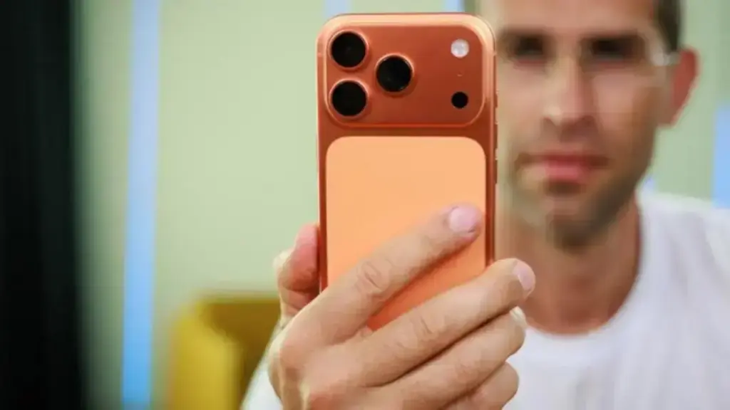 iPhone 17 Pro sofre mudança de cor inexplicável: entenda o #colorgate