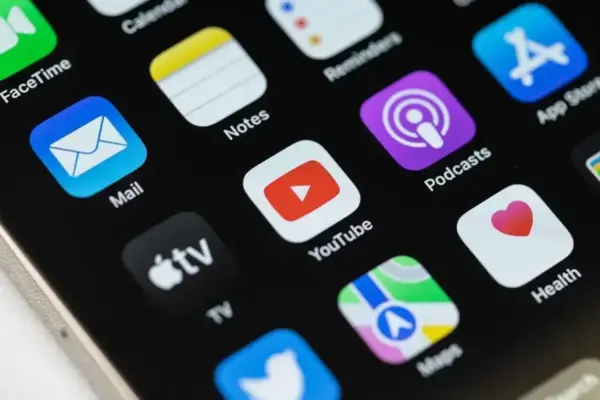 Mudanças de design no aplicativo móvel do YouTube geram reações mistas
