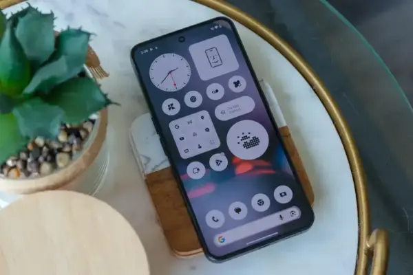 Nothing Phone 3 e 3a Pro recebem recurso de gravação de chamadas