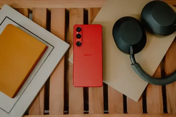 Sony Xperia 1 VI recebe a tão esperada atualização do Android 16