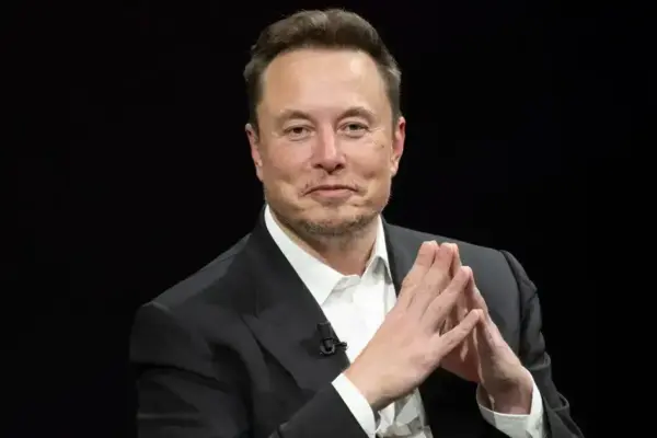 SpaceX receberá $2 bilhões em projeto de Trump com satélites