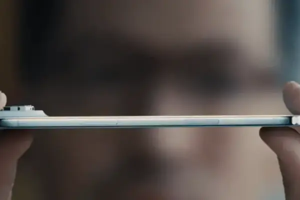 A próxima atualização do iPhone Air enfrenta atraso por vendas fracas