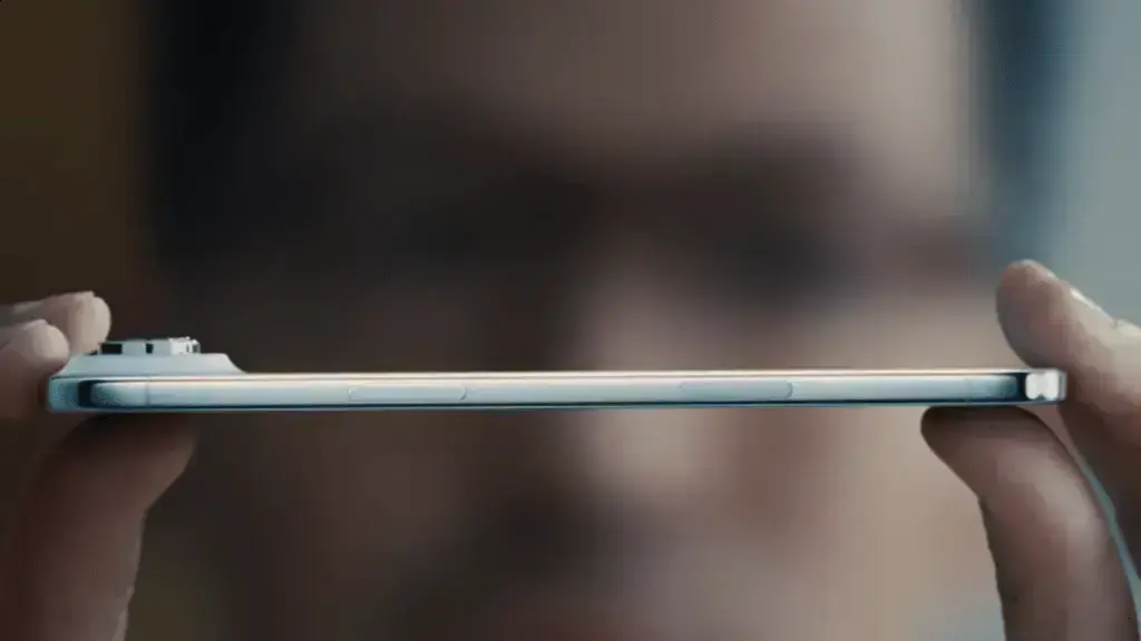 A próxima atualização do iPhone Air enfrenta atraso por vendas fracas