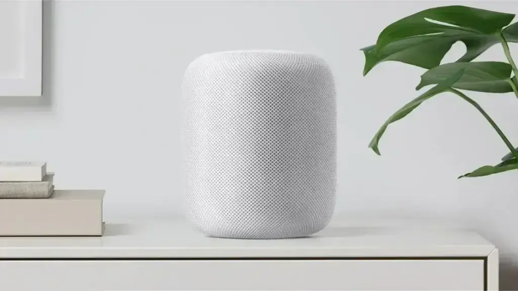 Apple avança no mercado de casas inteligentes com novo Siri em 2026