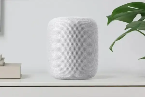 Apple avança no mercado de casas inteligentes com novo Siri em 2026