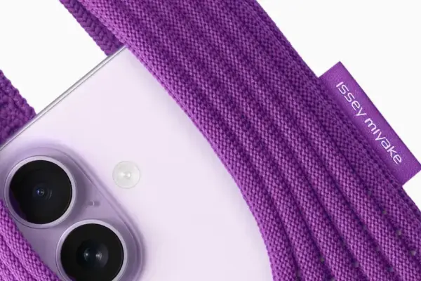 Apple e ISSEY MIYAKE lançam iPhone Pocket, acessório de moda inovador