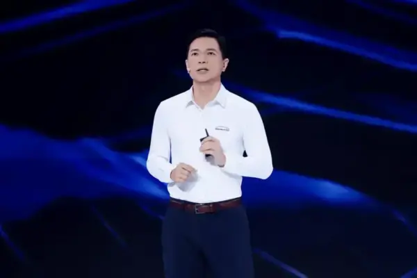 Baidu lança chips M100 e M300 com Ernie 5.0 e supernodes otimizados