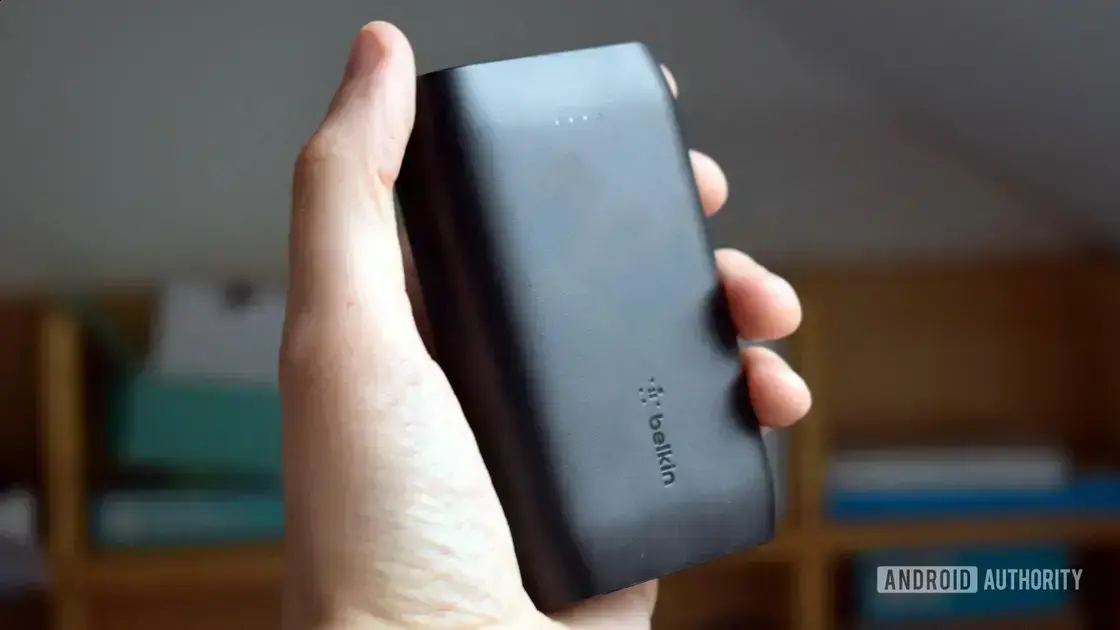 Belkin faz recall de carregadores e power banks com risco de incêndio