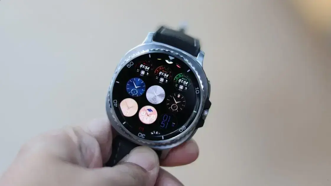 Como mudar e personalizar as watch faces do Galaxy Watch