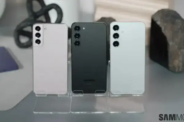 Galaxy S24: O Conflito Entre Design Curvado e Quadro Plano