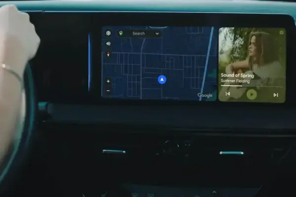 Gemini substitui Google Assistant no Android Auto globalmente