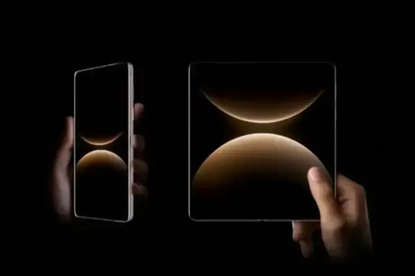 Huawei apresenta Mate X7 Premium dobrável e série Mate 80 com brilho de até 8.000 nits