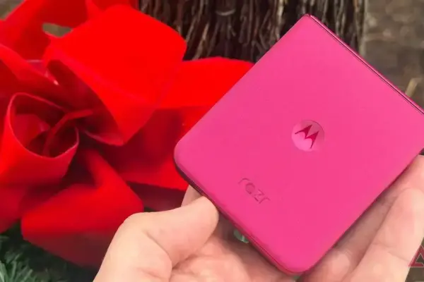 Motorola Razr Ultra: O Smartphone Elegante e Potente que Você Precisa Conhecer