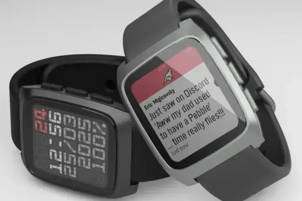 Rebble e Core Devices: Um Conflito de Interesses no Universo dos Smartwatches