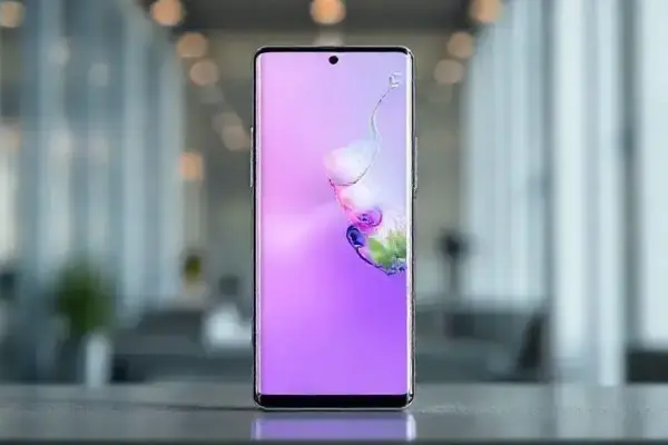 Renders vazados do Galaxy S26+ mostram design familiar e elegante