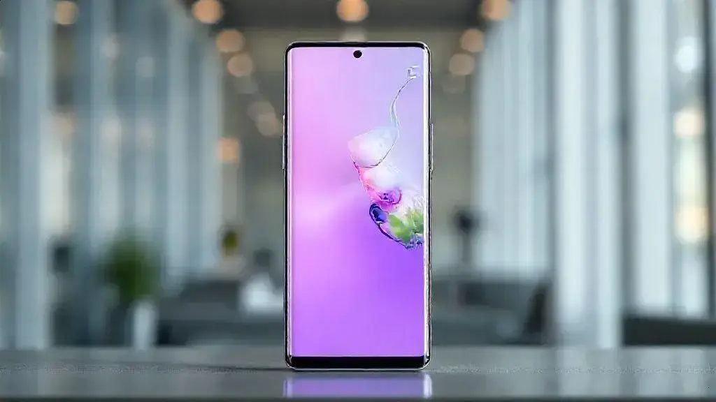 Renders vazados do Galaxy S26+ mostram design familiar e elegante