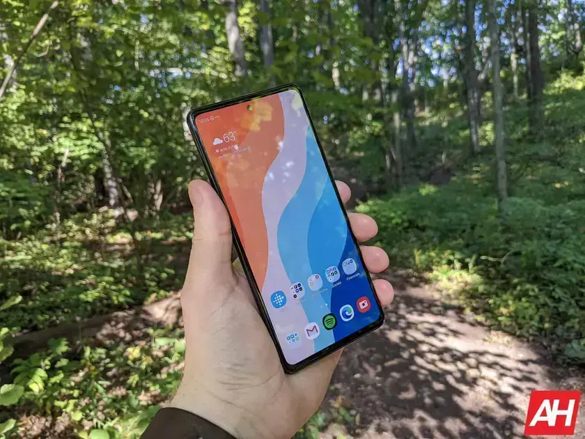 Samsung Galaxy S20 FE encerra ciclo de atualizações após 5 anos