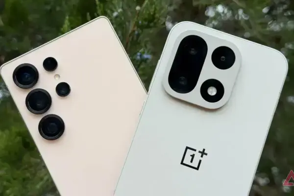 Samsung Galaxy S25 Ultra e OnePlus 15: O que eu aprendi com esses smartphones