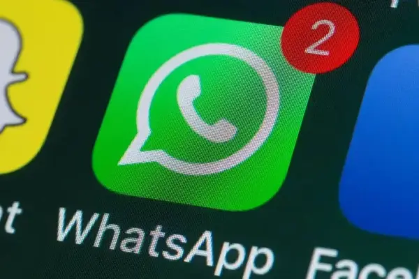WhatsApp vai Adicionar Suporte a Passkeys para Backups Encriptados