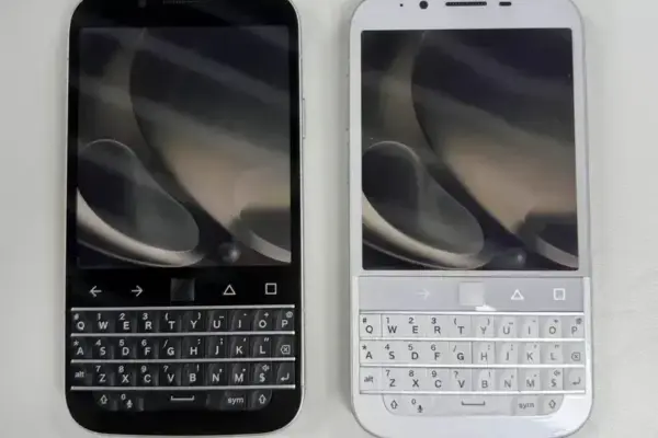 Zinwa Q27: O Retorno dos Smartphones com Teclado QWERTY