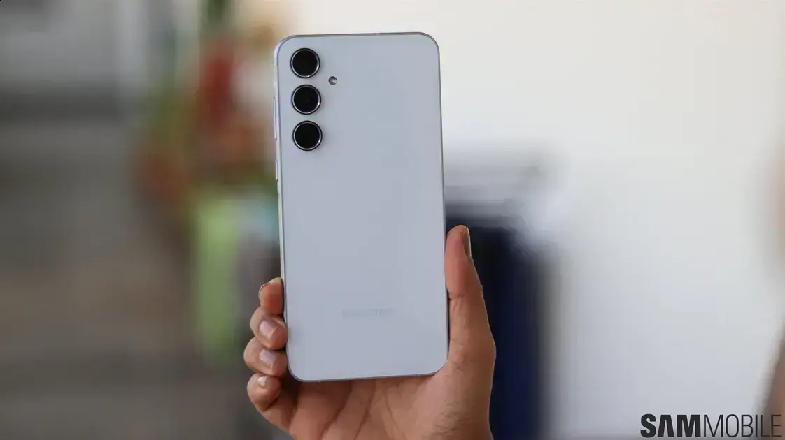 A estranha história do Galaxy A55 e suas variações confusas 1 A estranha história do Galaxy A55 e suas variações confusas