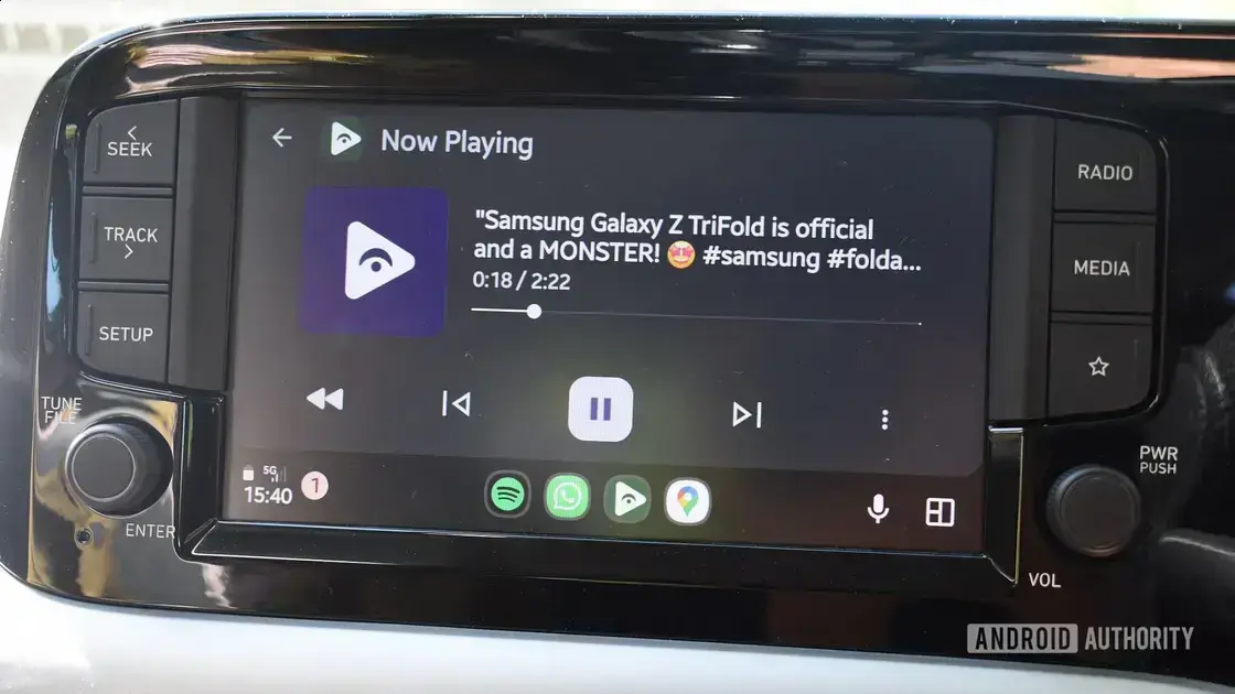 Android Auto pode permitir transmissão de mídia pelo Google Cast em breve 1 Android Auto pode permitir transmissão de mídia pelo Google Cast em breve