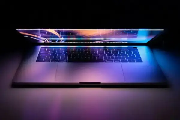 Apple apresenta nova linha de Macs para 2026, com o MacBook e MacBook Pro