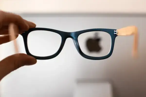 Apple Glasses: O Futuro da Realidade Aumentada em Nossos Dias