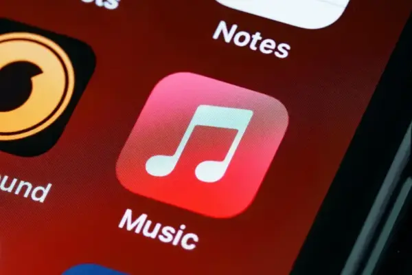 Apple Music se integra ao ChatGPT para playlists personalizadas
