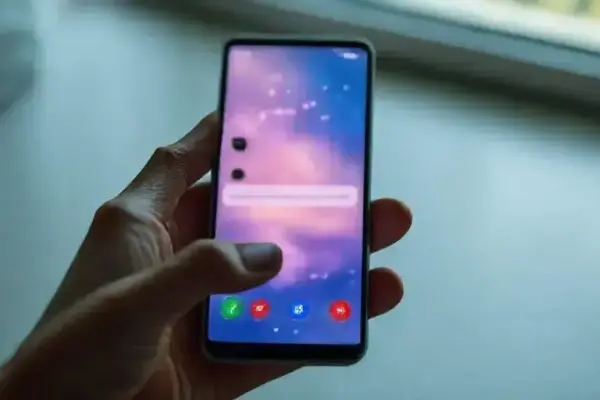 Atualização do App Galaxy Buds Corrige Problemas de Crash em Dispositivos Samsung