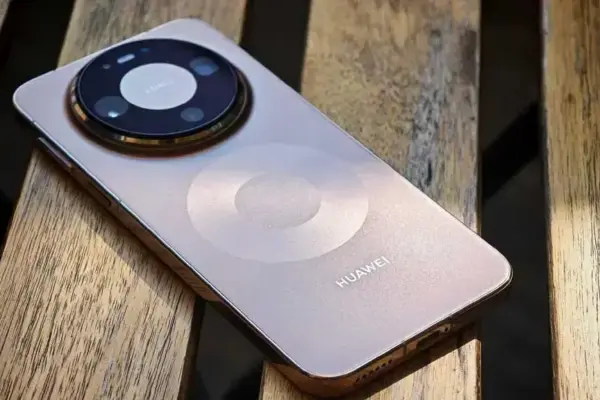 Huawei Mate 80 Pro Max azul vira febre e conquista mercado na China