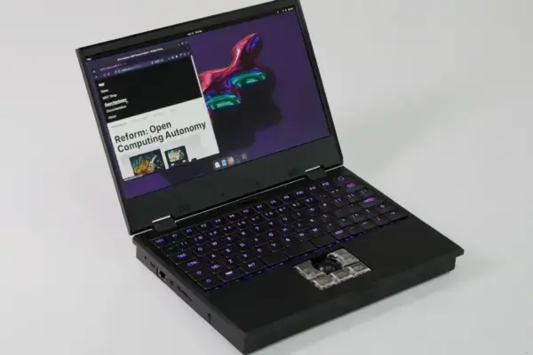 MNT Reform Motherboard 3.0: Velocidade PCIe e Carregamento USB-C em um Notebook Modular