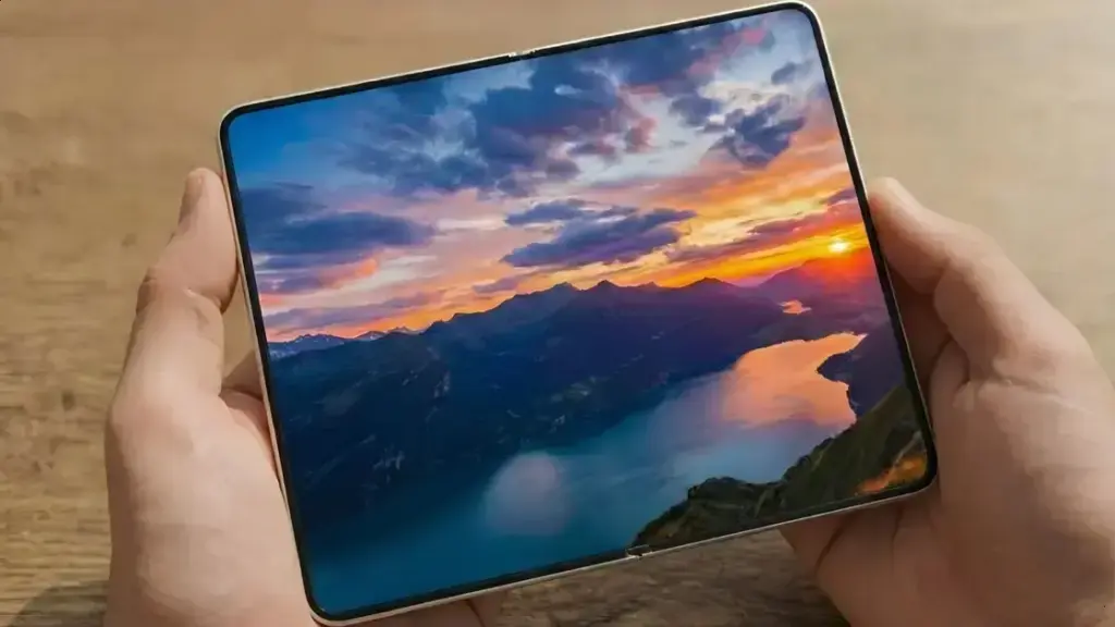 O embate entre Samsung Wide Fold e iPhone Fold em novas renders
