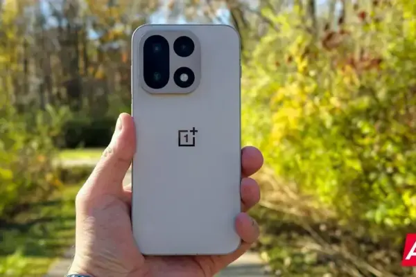 OnePlus 15: Pré-vendas iniciadas, mas sem entregas para o Natal
