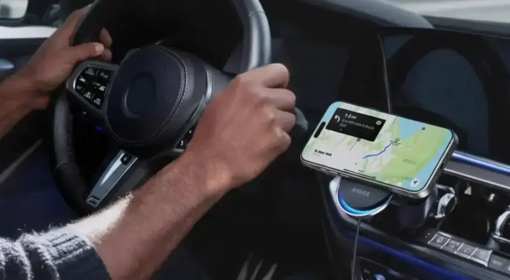 Os 10 melhores carregadores Qi2 para carro em 2025