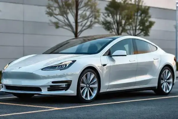 Tesla pode integrar suporte a chaves digitais da Apple em breve
