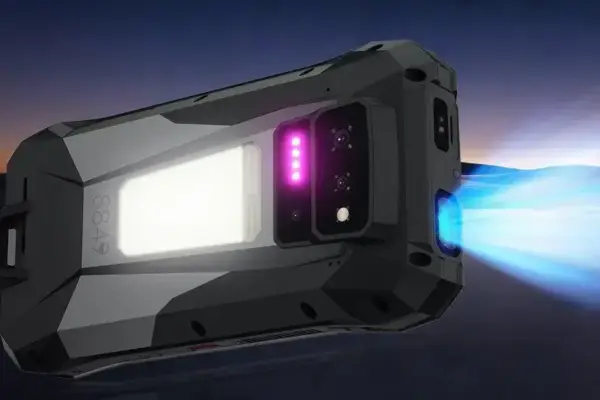 8849 Tank X: O Smartphone que Leva a Diversão Para Outro Nível com Projetor