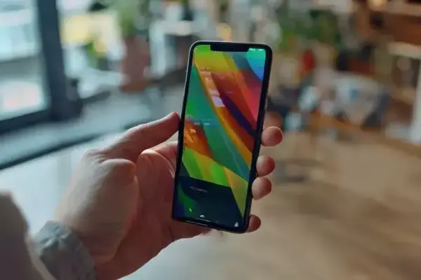 Android 16 facilita multitarefa com split screen flexível em telas pequenas
