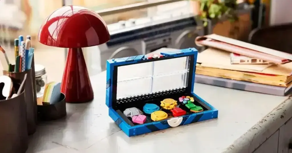 Colecionadores enfrentam preços exorbitantes pelos badges de Pokémon Lego