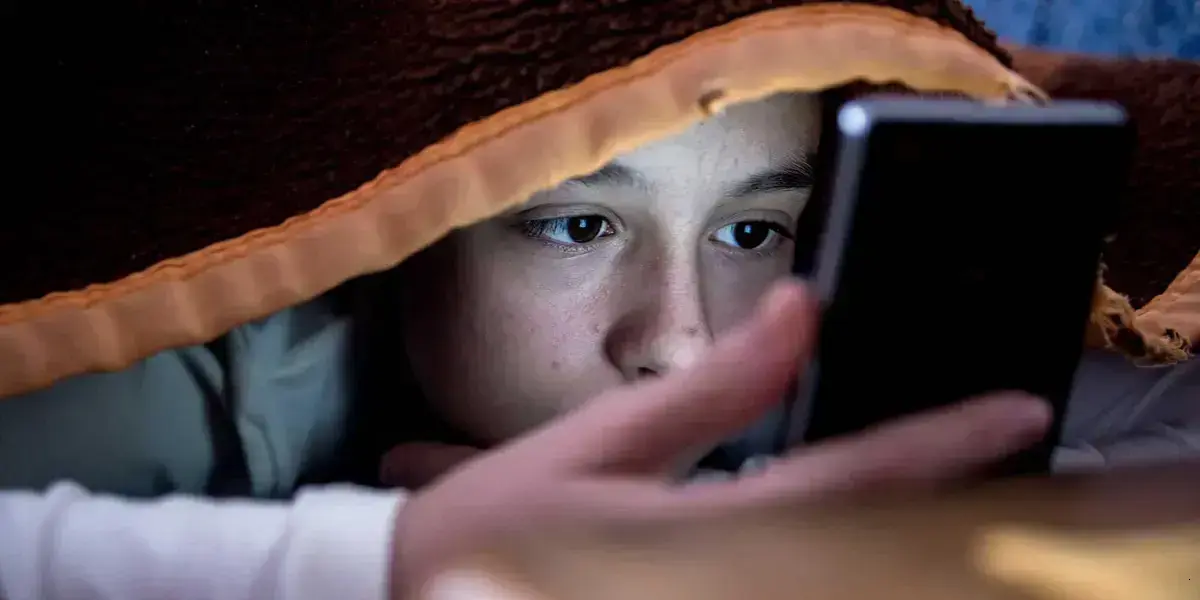 Como a atualização do iOS 26.1 protege seus filhos com controles parentais