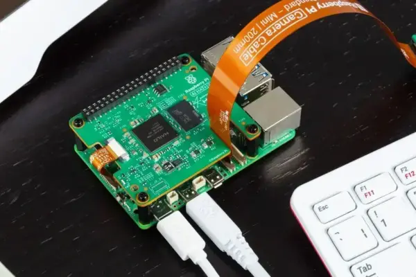 Conheça o Raspberry Pi AI HAT+ 2: AI Generativa rodando localmente!