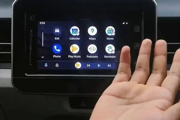 Erro frustrante no Android Auto 16.0 afeta resposta de mensagens