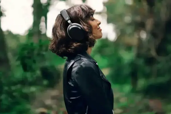 Sennheiser HDB 630: Fones Bluetooth para Audiophiles com Conexão Versátil