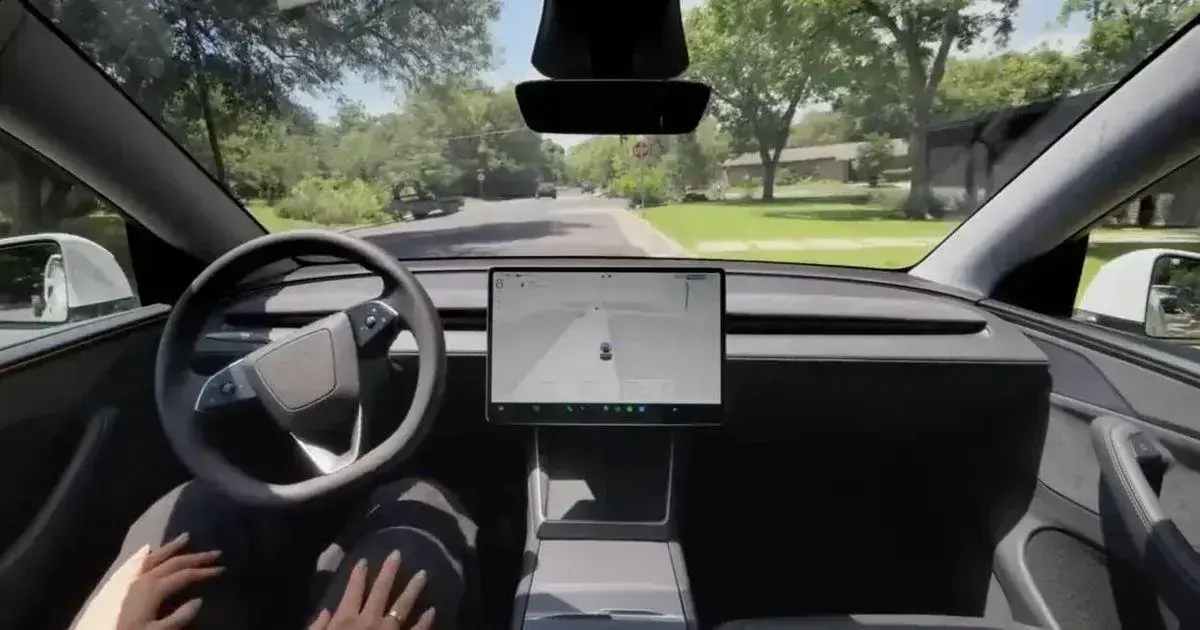 Tesla encerra venda única do FSD e adota modelo de assinatura mensal