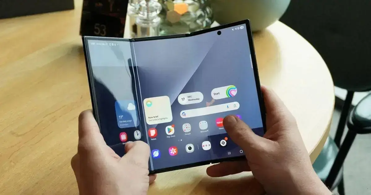 Tri-folds: Avanços ou Desafios na Tecnologia Móvel em 2026?