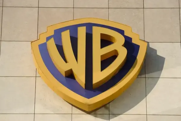 Warner Bros. Discovery Rebate Paramount em Processo de Aquisição