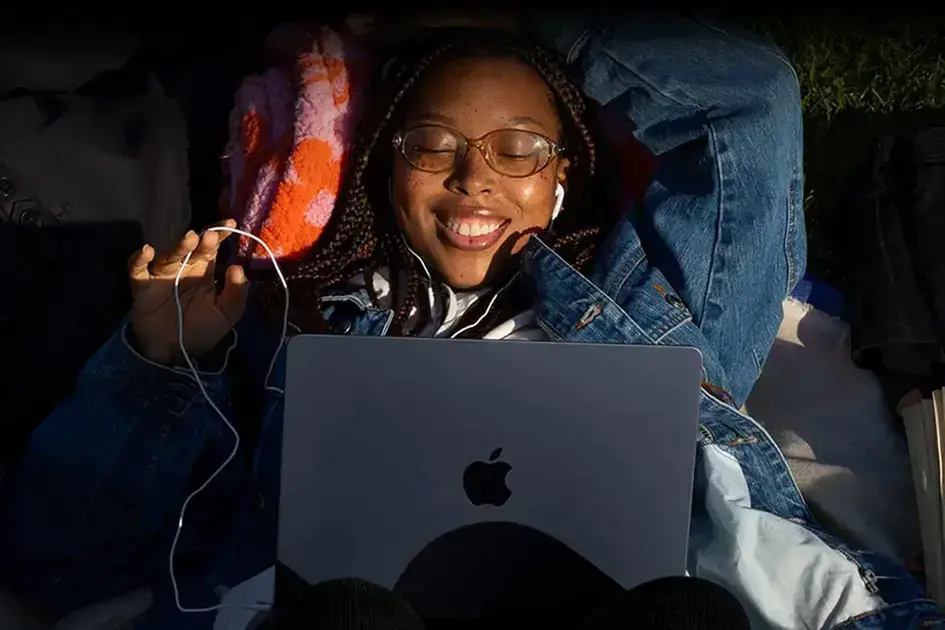Como a Apple Conquistou a Preferência dos Adolescentes por Tecnologia